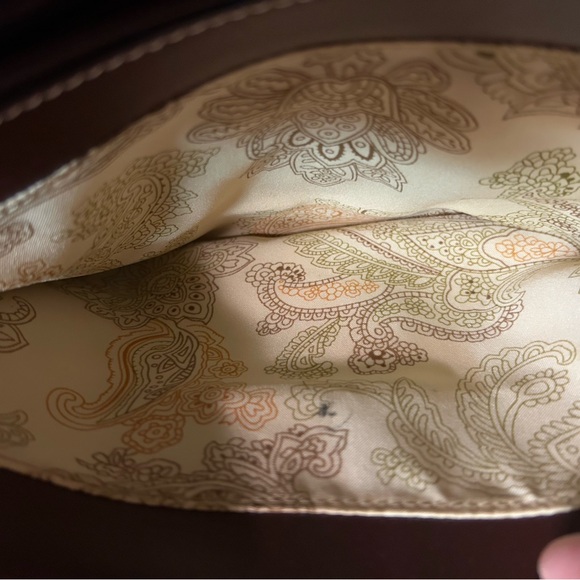 Etienne Aigner Cream and Brown Shoulder Bag - Picture 7 of 13